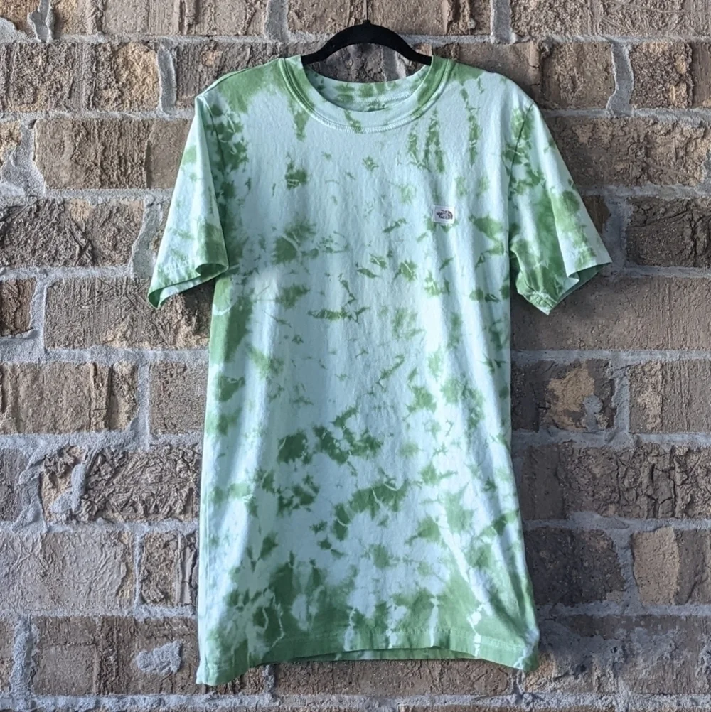The North Face Botanic Dye T-Shirt Green Tie Dye Small